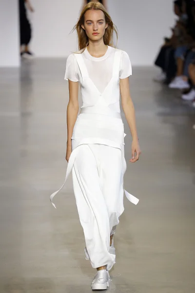 Look 27